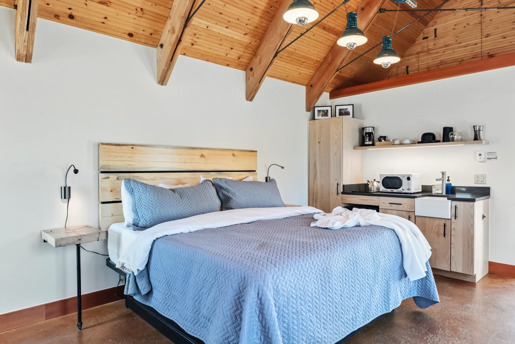 A cabin at The Slumberyard at FREIGHT in Leadville, Colorado